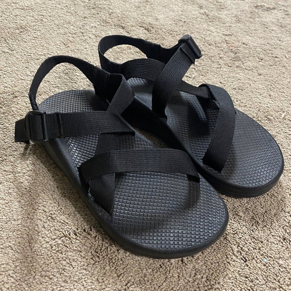 Chaco Cloud Men’s Black Sport Sandals Size 10